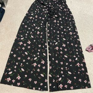 Jon and Anna contemporary pants with floral print. Womens Size medium
